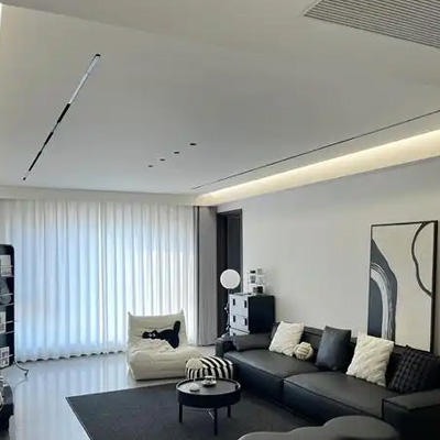​昆明商业空间灯光升级：如何用磁性线性灯提升展厅档次？